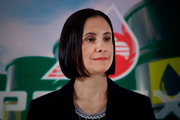 Lanzan plan para el rescate de Pemex