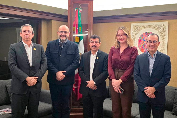 Gestiona rector acuerdos para fortalecer crecimiento de la UAT