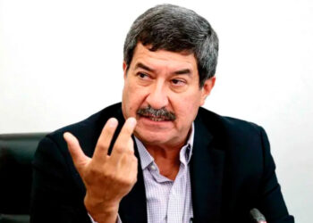 El Senado aplazó para el próximo periodo ordinario de sesiones, que inicia en febrero, la reforma para hacer realidad la figura de los jueces sin rostro, que protege la identidad de juzgadores en casos que involucren a integrantes del crimen organizado.