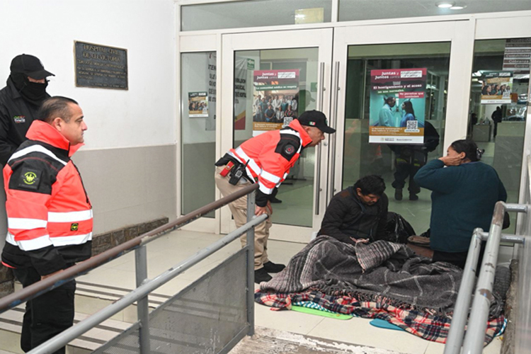 Frío deja 121 personas refugiadas en Tamaulipas