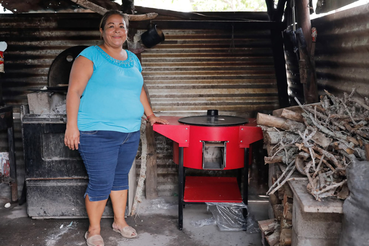 Refuerza DIF Tamaulipas el Programa de Estufas Ecológicas en comunidades rurales