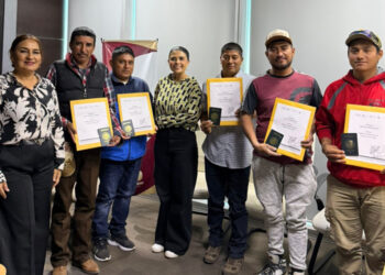 Supervisa Carmen Lilia construcción de nueva escuela en El Progreso