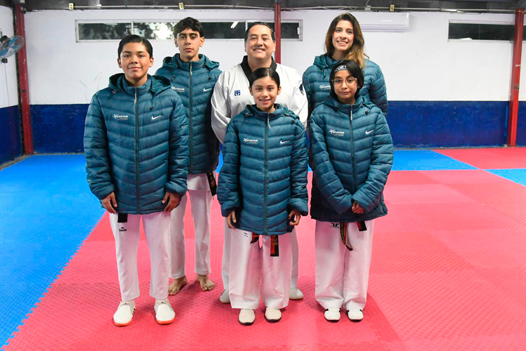 Cinco campeones del Gimnasio 11 Mina avanzan al Regional