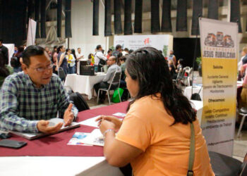 Ofertan más de mil vacantes en Feria Nacional de Empleo para la Mujer en Tampico