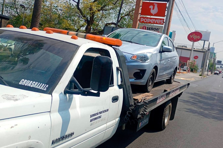 Van contra abusos de grúas