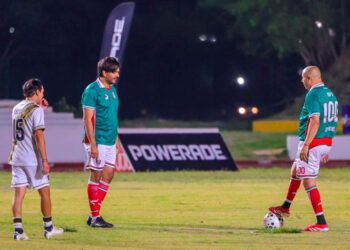 Leyendas futboleras reviven en Reynosa