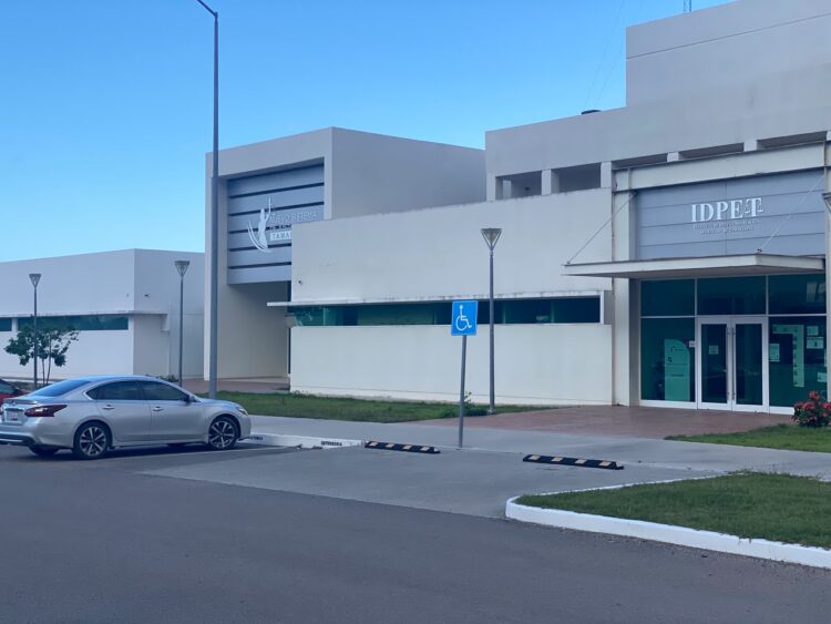 Huye Yahleel de la prensa, tras evitar su vinculación a proceso