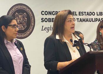 Va Congreso contra el acecho digital