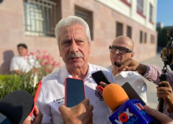 Carlos Canturosas respalda revisar perfiles de candidatos