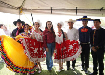 Carmen Lilia invita acceder a la Beca Cultural