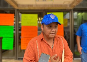 Maestros protestan en delegación del ISSSTE en Tamaulipas