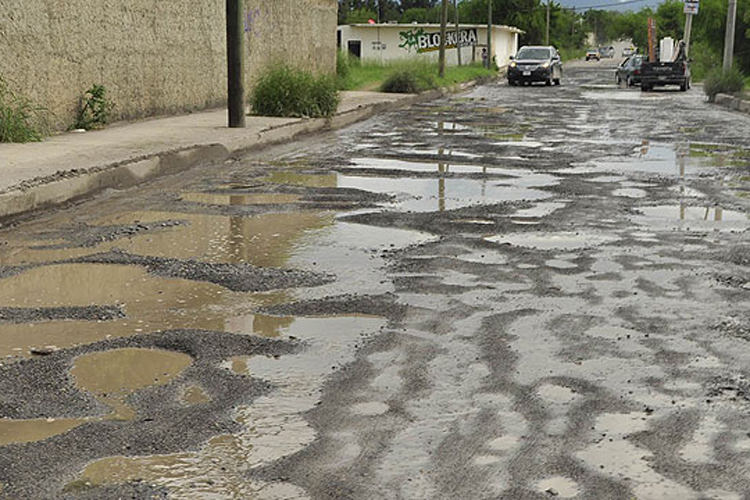 Reconoce Gattás daños por lluvias; Alistan programa