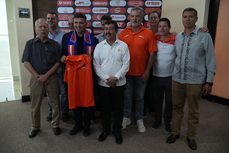 Crean fideicomiso «Fondo UAT»
