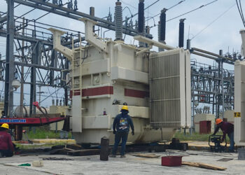 Ola de calor obliga a reprogramar cambio de transformador en San Fernando