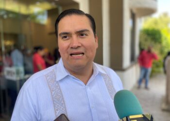 Regresan a clases de más de un millón de estudiantes