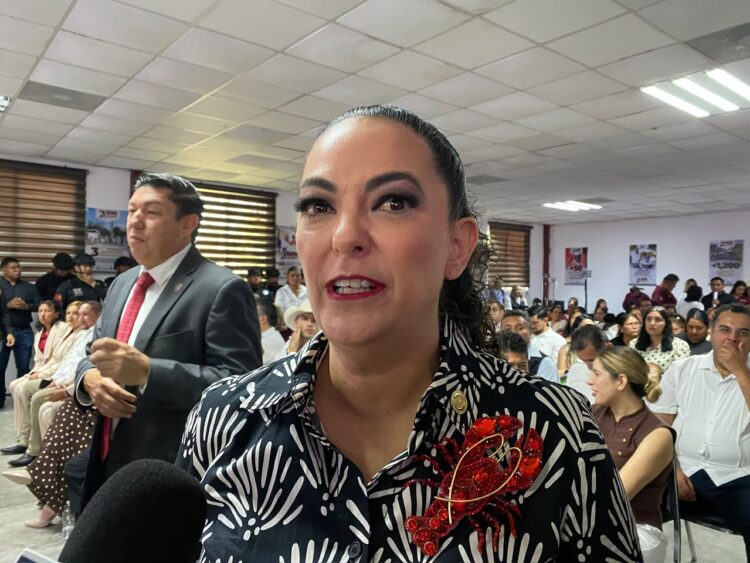Manchas preocupan a pescadores