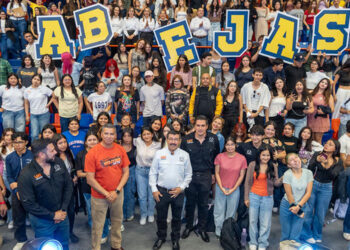 Cientos viven el Welcome UAT