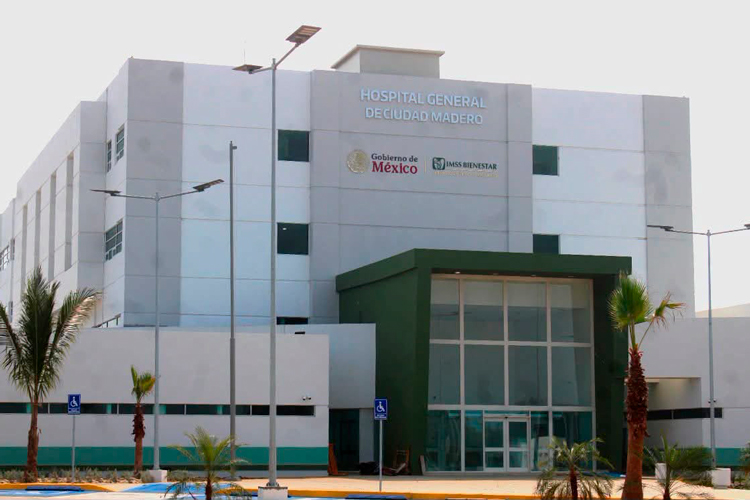 Lo inauguran con bombo y platillo, pero no tiene permiso sanitario