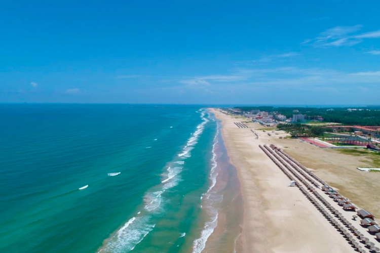 Notarios robaron predios en playa Miramar