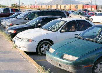 Agencias quieren emplacar autos nuevos
