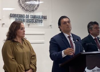Activan clases en línea por lluvias