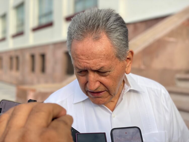 Detienen a 10 personas y cerca de 20 vehículos en operativos